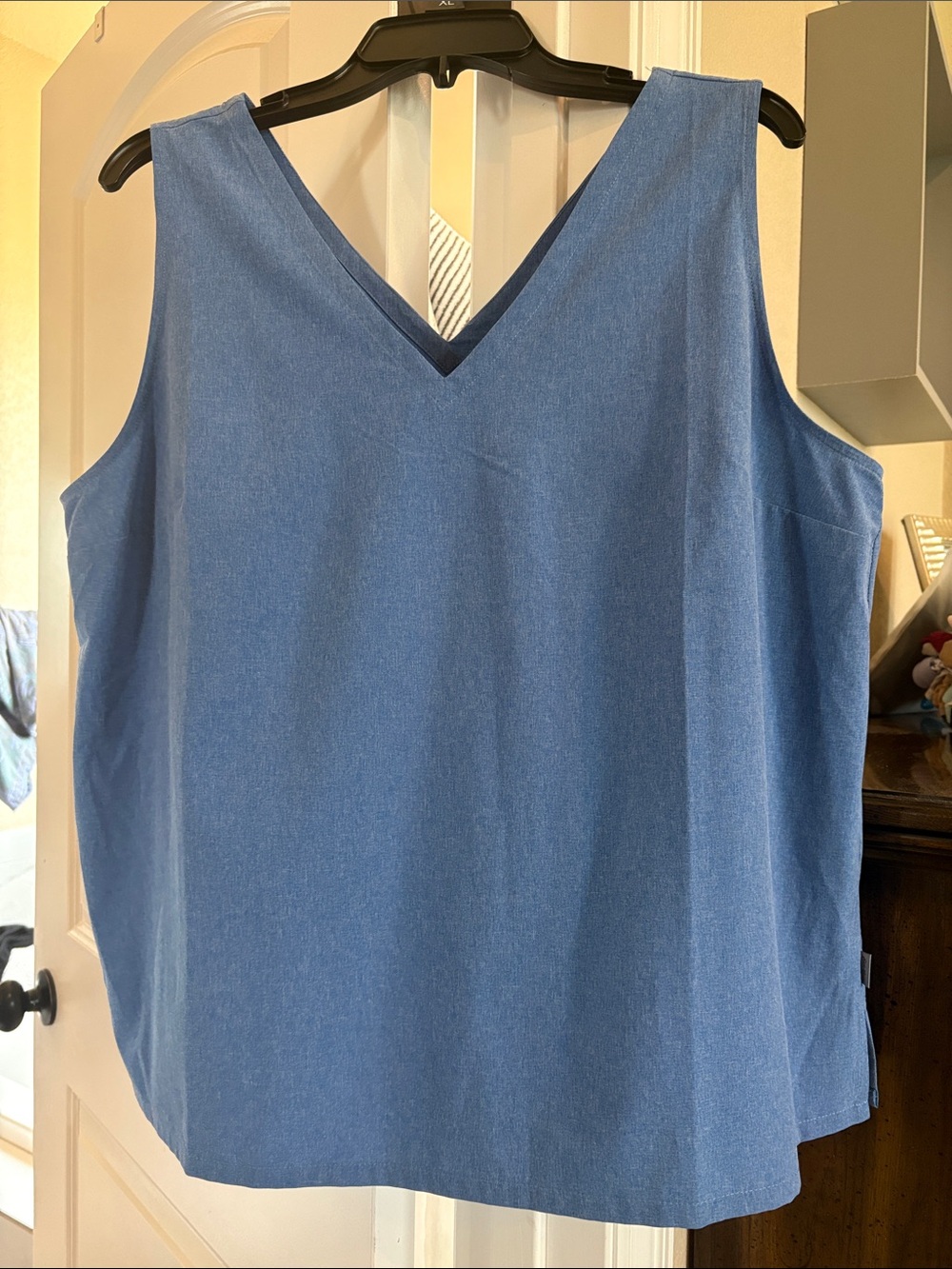 Eddie Bauer V-Neck Blue Tank Top